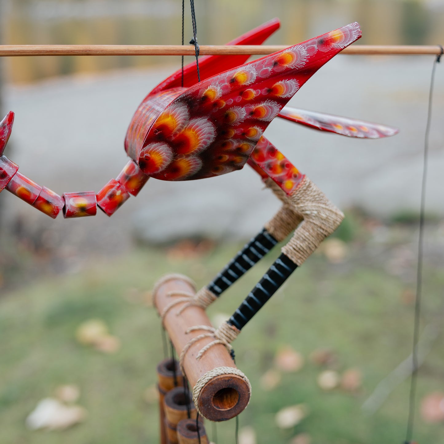 Scarlet Bird Bobbing Head Wind Chime