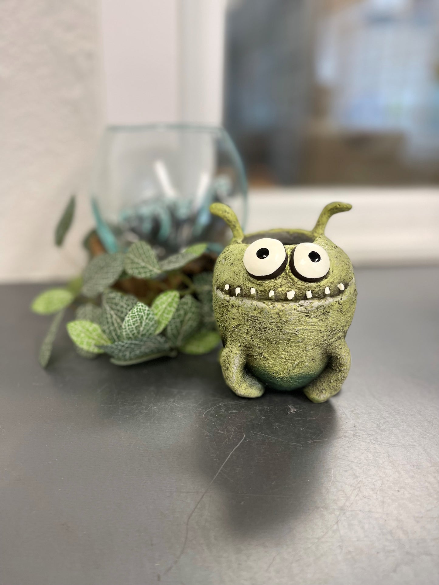 Orbit the Monster Bloomies Planter