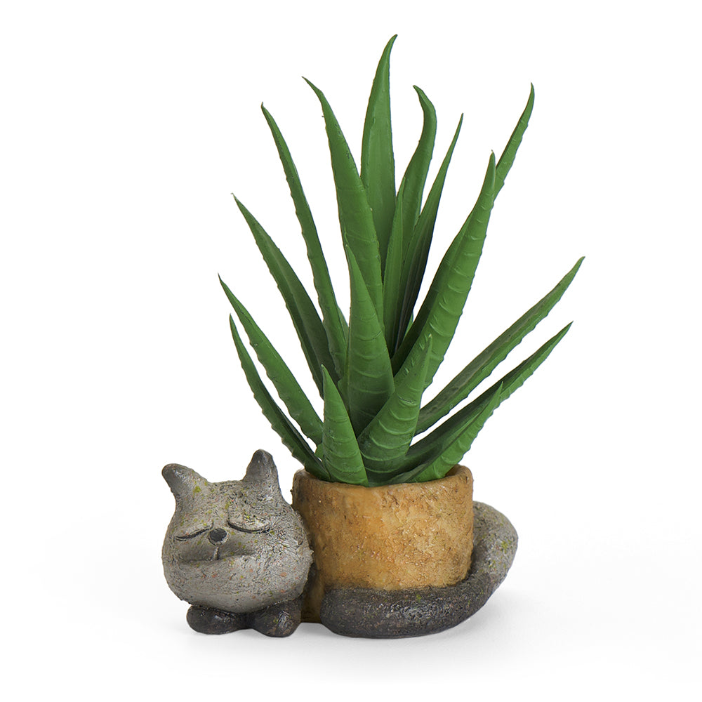 Baby Sleepy Kitty Blobhouse Planter